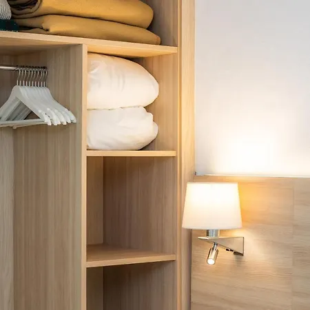 Appartement Aquamarina 4 *