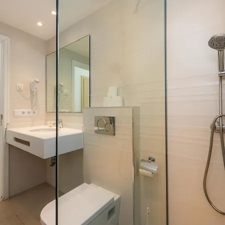 Aquamarina 4 *
